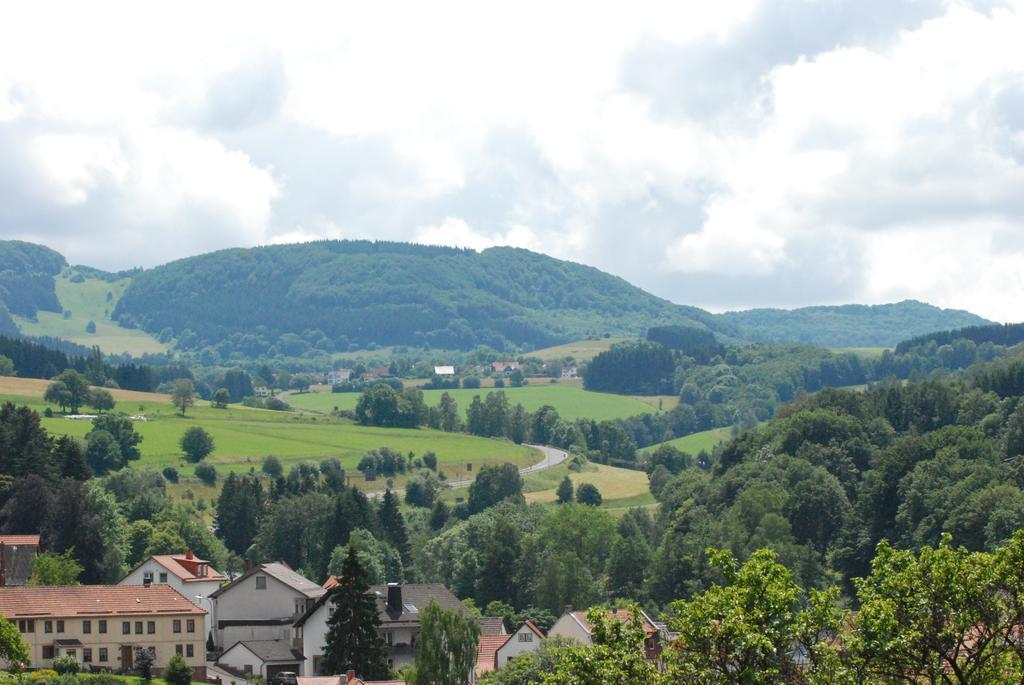 Ferienwohnungen Fliegerstrasse Gersfeld Εξωτερικό φωτογραφία